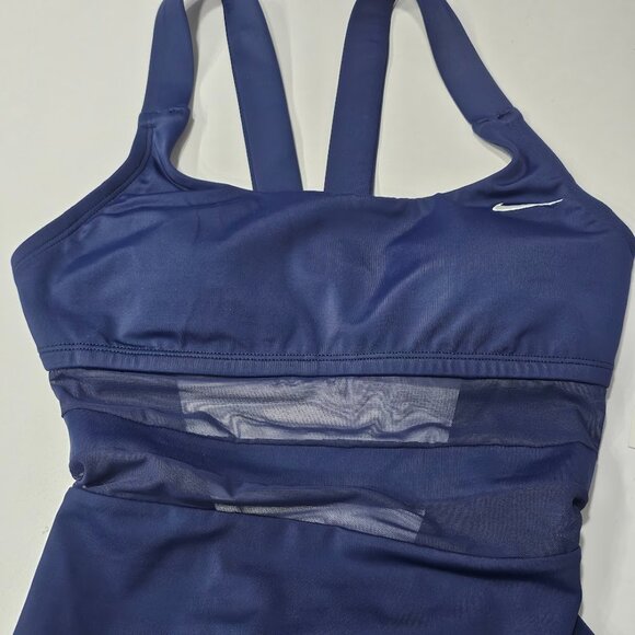 Nike V Back One Piece Swimsuit - Picture 6 of 12